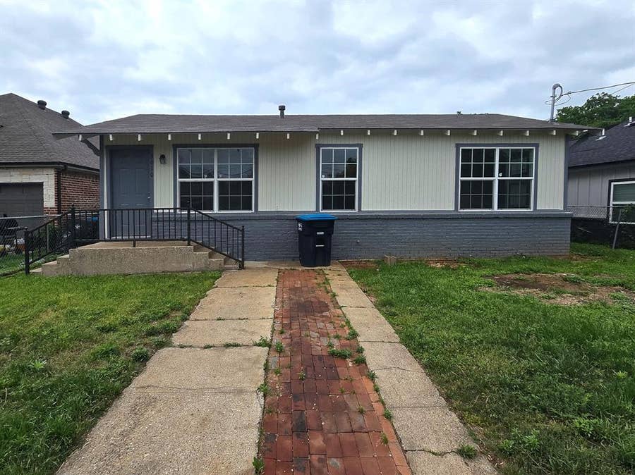 Property photo for 5010 Sunshine Drive, Fort Worth, TX