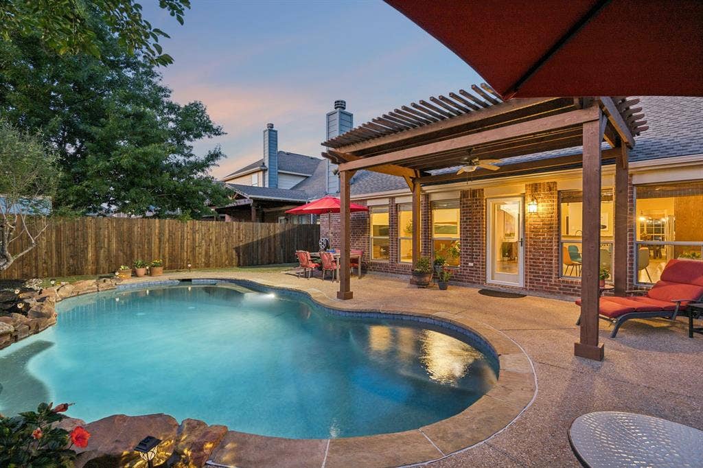1500 Pillar Bluff Way, McKinney, TX 75072 1500 Pillar Bluff Way, McKinney, TX 75072