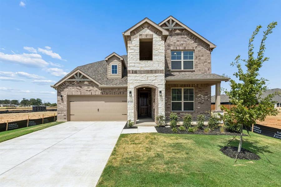 Property photo for 8709 Preakness Street, Aubrey, TX