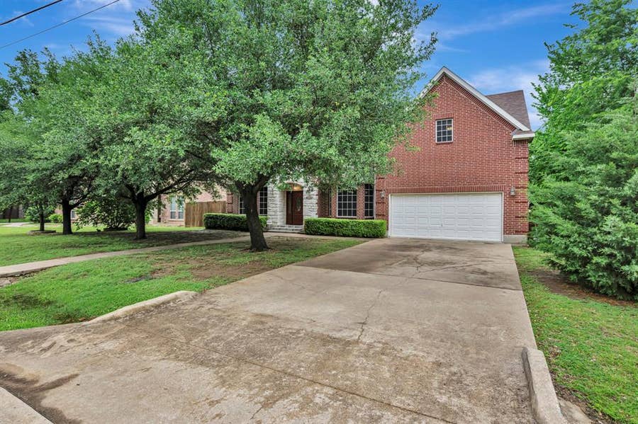 Property photo for 4730 Bayberry Street, Flower Mound, TX