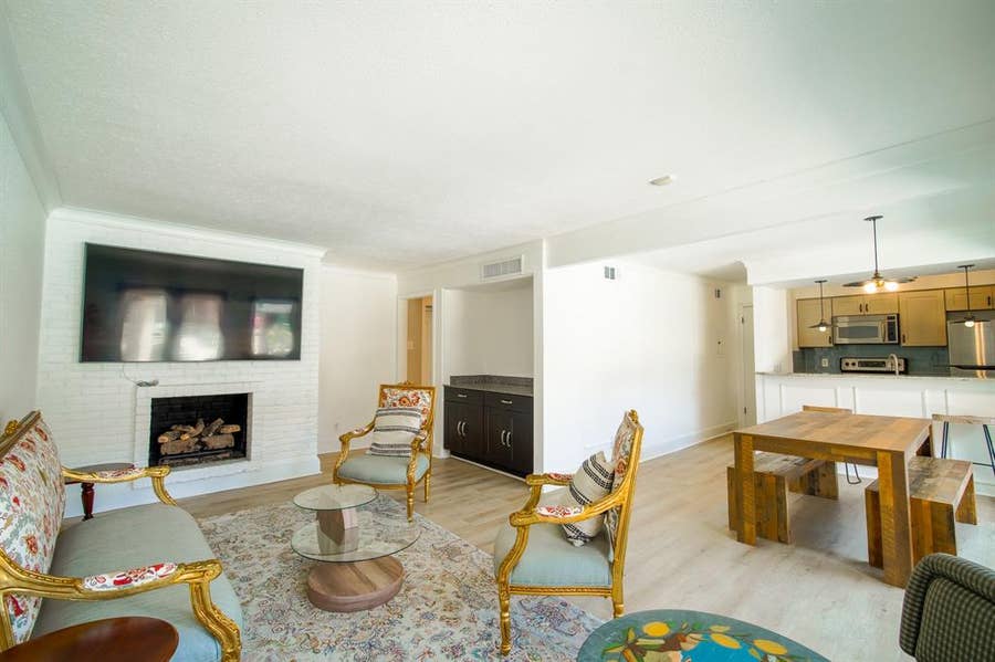 Property photo for 5926 Sandhurst Lane, #123, Dallas, TX