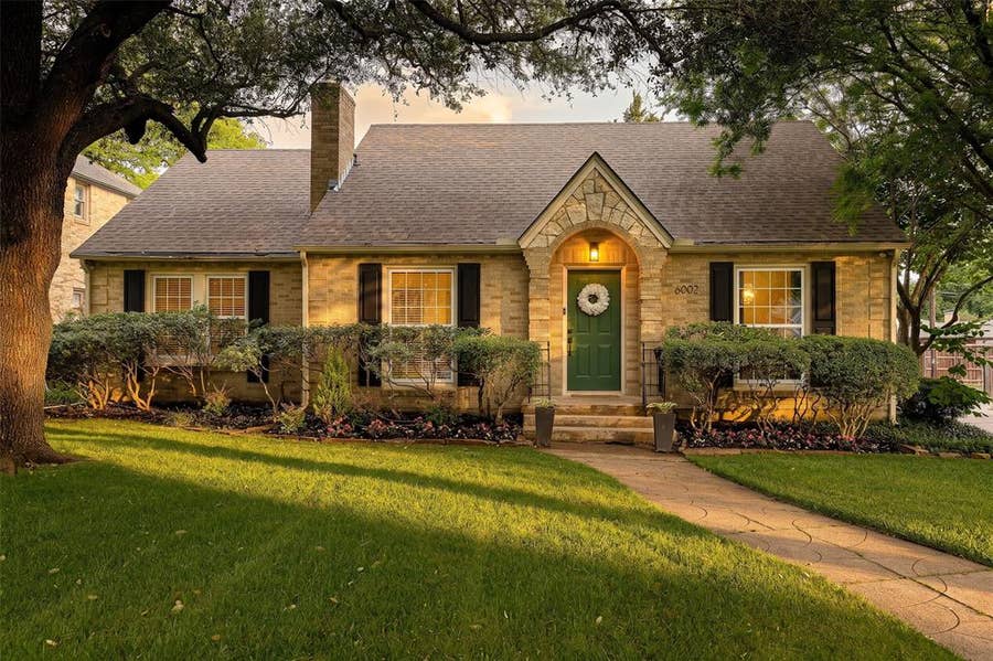 Property photo for 6002 Morningside Avenue, Dallas, TX
