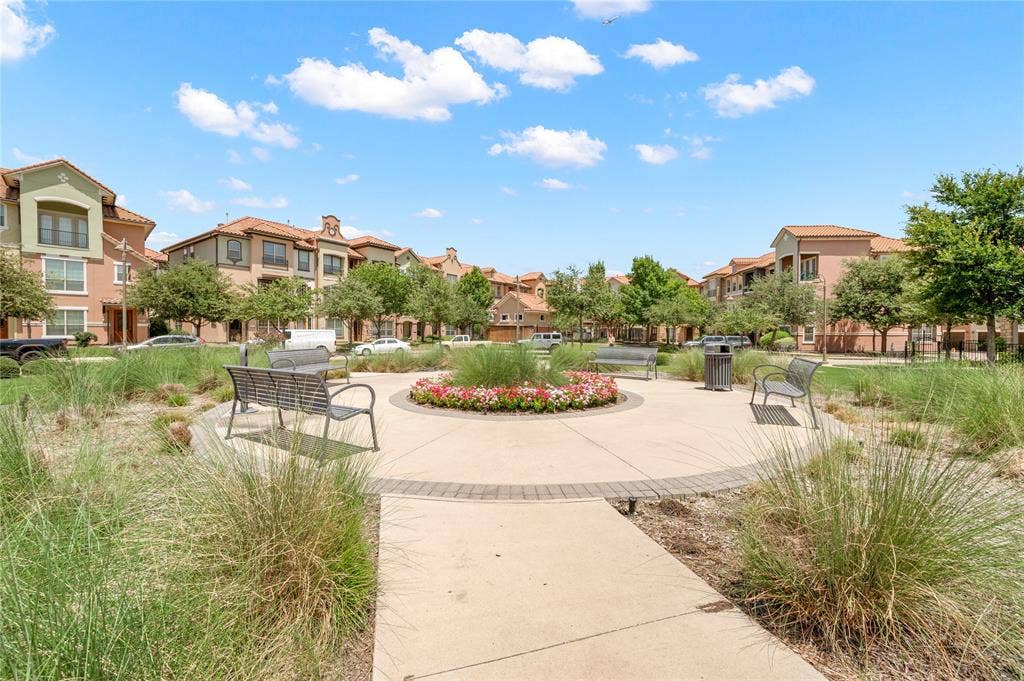 6748 San Roque, Irving, TX 75039 6748 San Roque, Irving, TX 75039