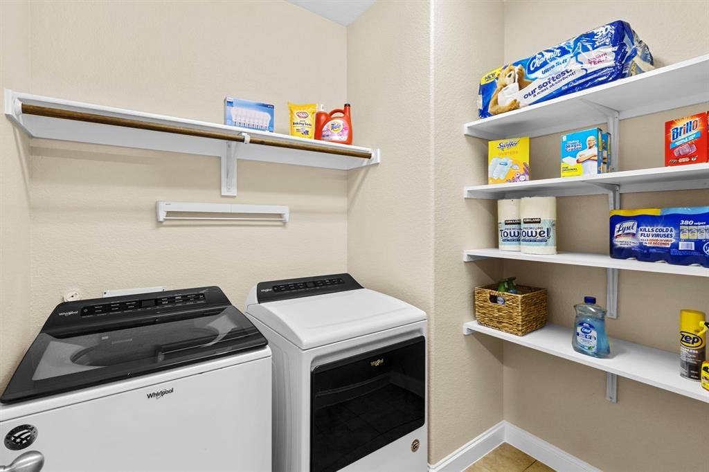 6748 San Roque, Irving, TX 75039 6748 San Roque, Irving, TX 75039