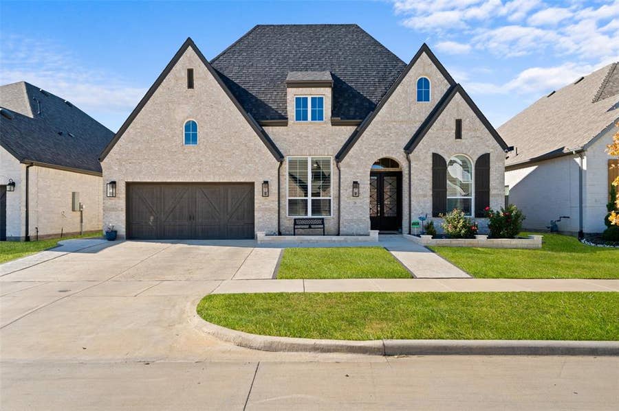 Property photo for 216 Shetland Lane, Northlake, TX