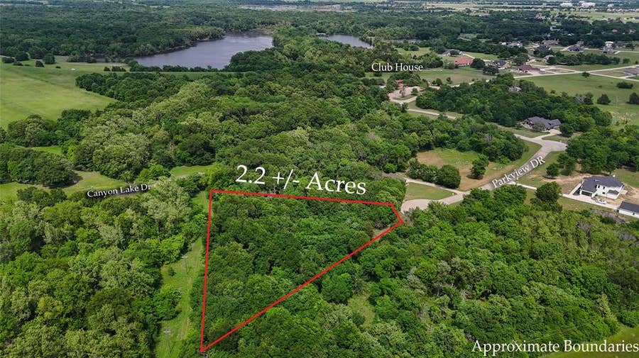 Property photo for 2110 Parkview Drive, Wills Point, TX