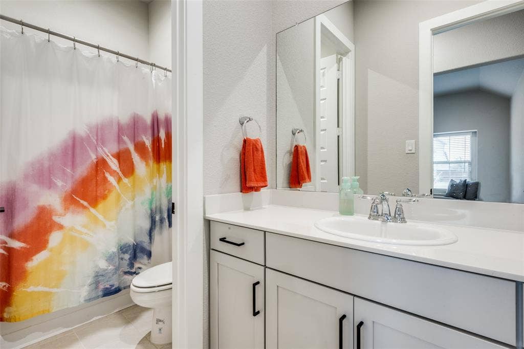 2801 Bedford Road, Northlake, TX 76226 All bathrooms have modern cabinetry and counter tops. This one is perfect for your secondary bedrooms!