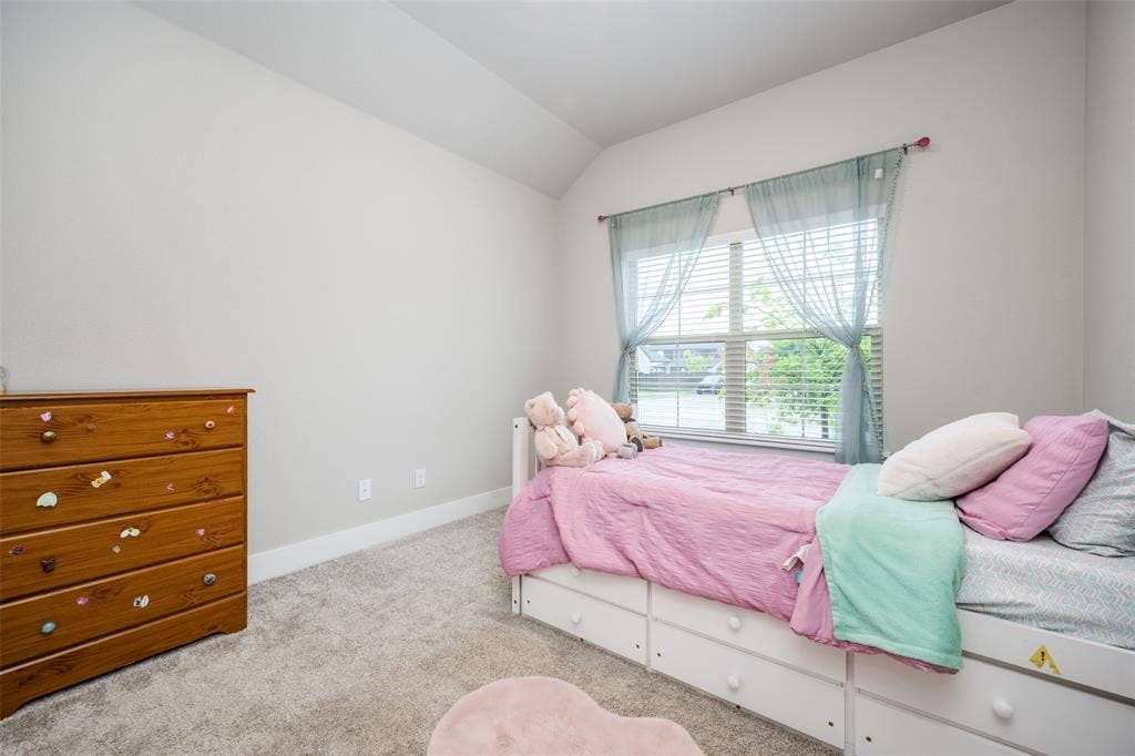2801 Bedford Road, Northlake, TX 76226 Spacious secondary rooms with walk-in closets.