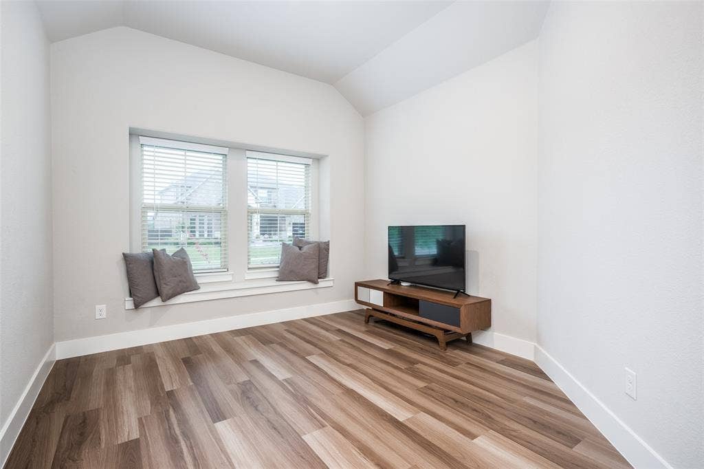2801 Bedford Road, Northlake, TX 76226 Your choice! Game room, TV room, extra living space, whatever you need it to be.