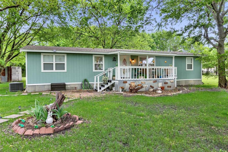 Property photo for 8546 County Road 500, Blue Ridge, TX