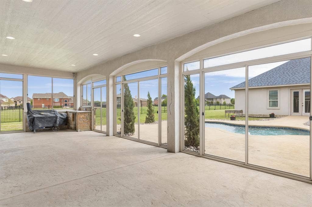 2112 Becky Lane, Cedar Hill, TX 75104