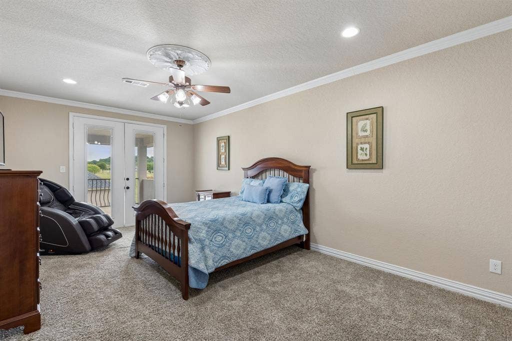 2112 Becky Lane, Cedar Hill, TX 75104