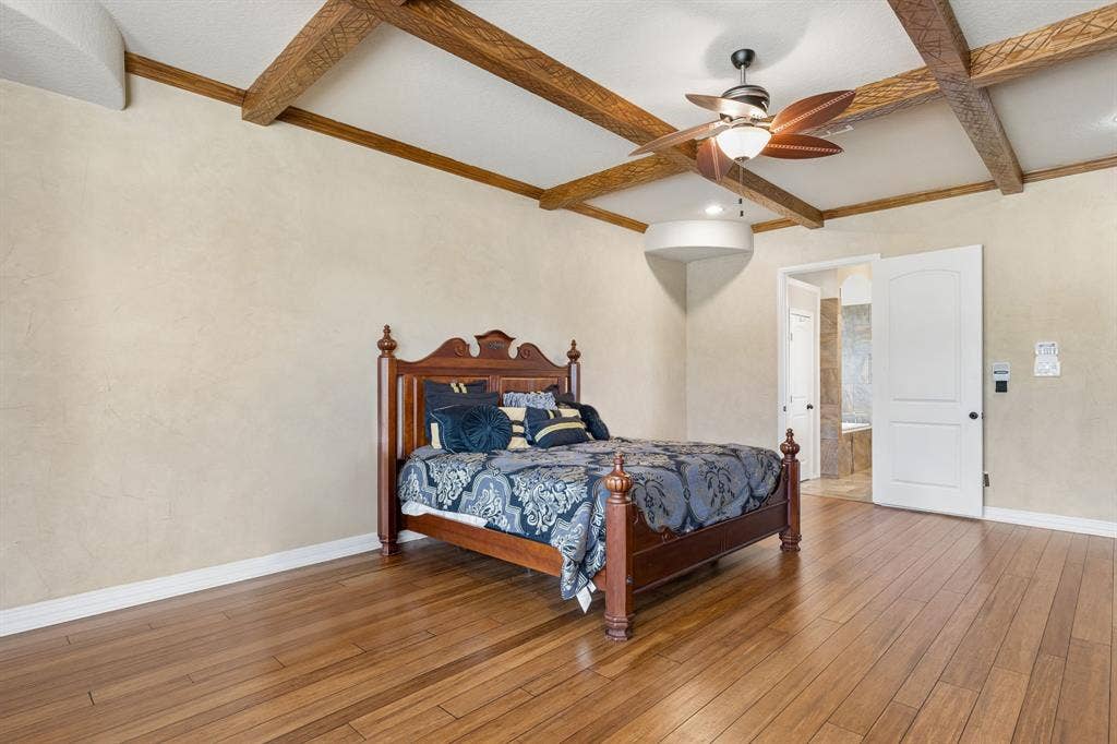 2112 Becky Lane, Cedar Hill, TX 75104