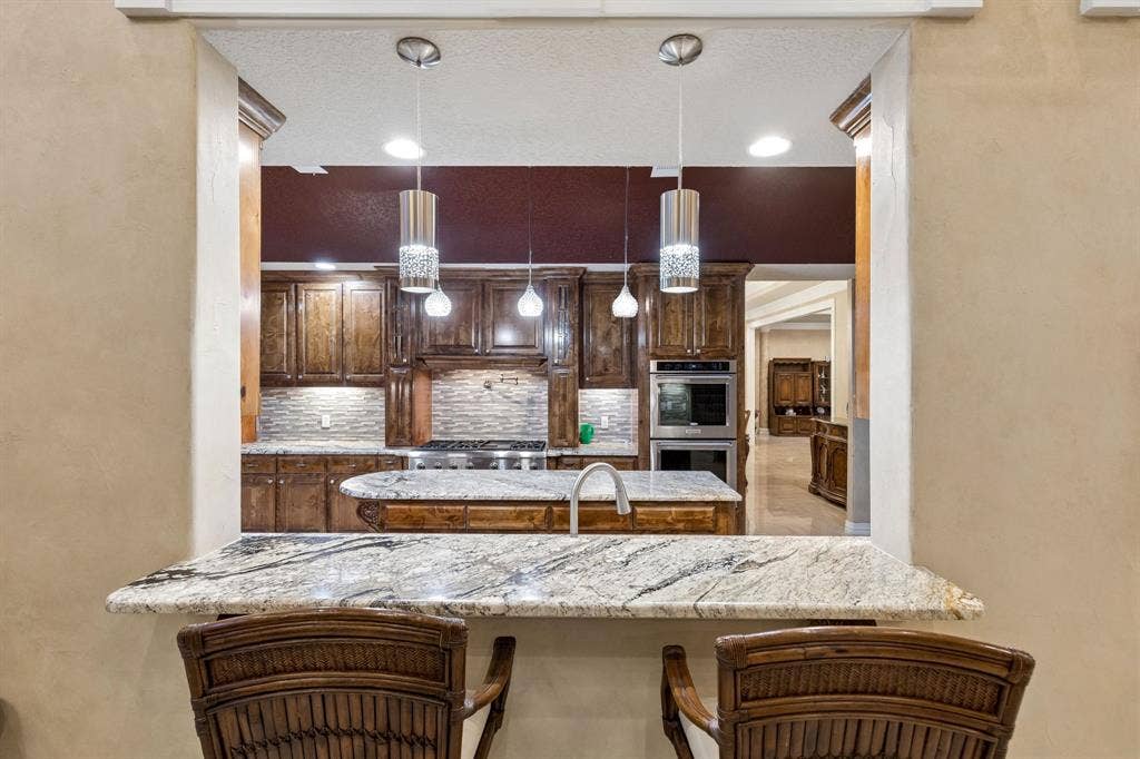 2112 Becky Lane, Cedar Hill, TX 75104