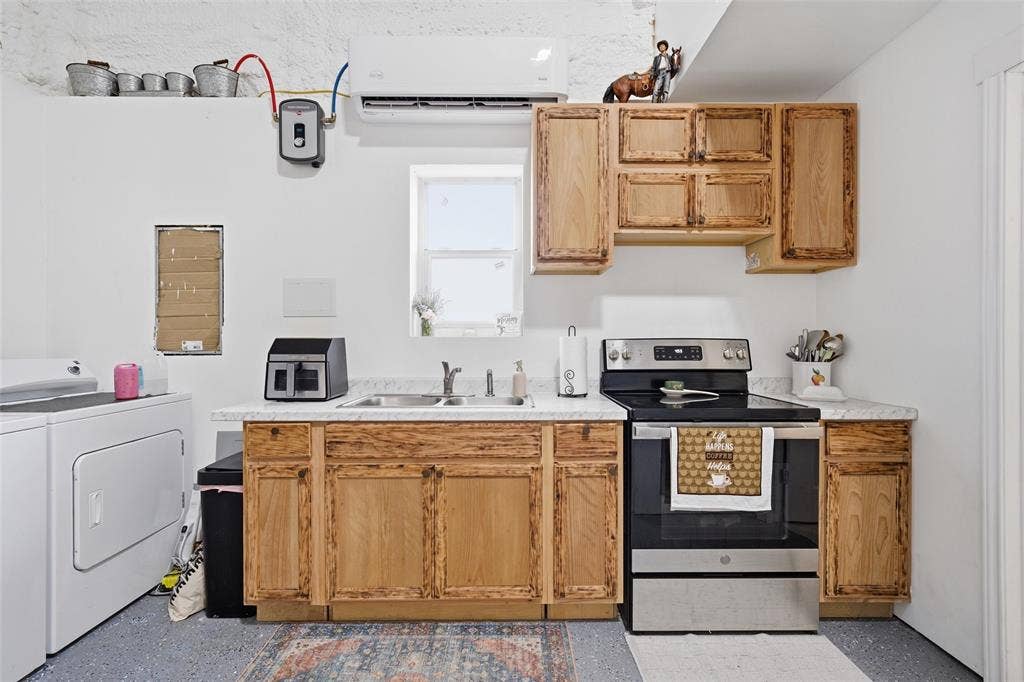 151 Kasberg Road, Leroy, TX 76654 151 Kasberg Road, Leroy, TX 76654