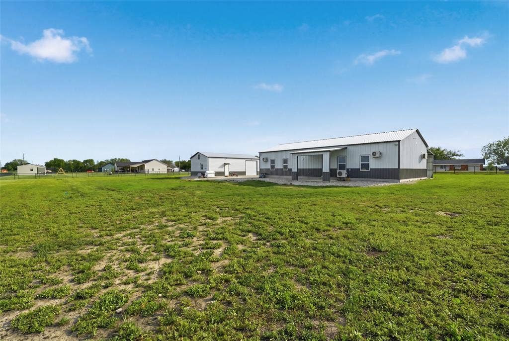 151 Kasberg Road, Leroy, TX 76654 151 Kasberg Road, Leroy, TX 76654