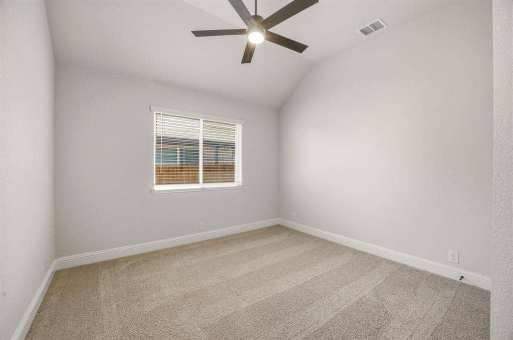 800 Jaguar Ridge, Godley, TX 76044 800 Jaguar Ridge, Godley, TX 76044