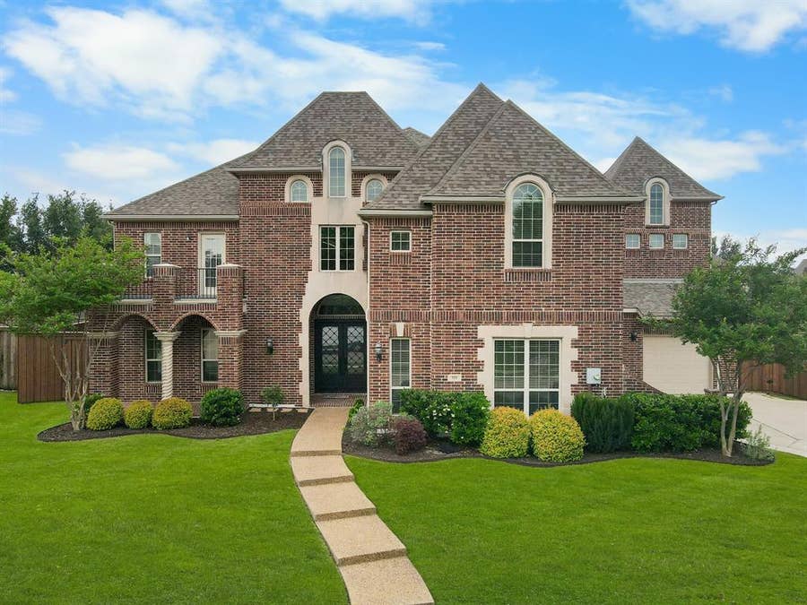 Property photo for 723 Nighthawk Drive, Murphy, TX