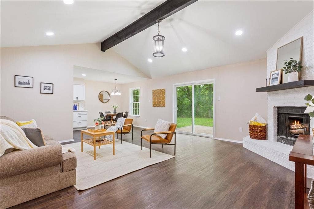 329 Applewood Lane, Hewitt, TX 76643 329 Applewood Lane, Hewitt, TX 76643