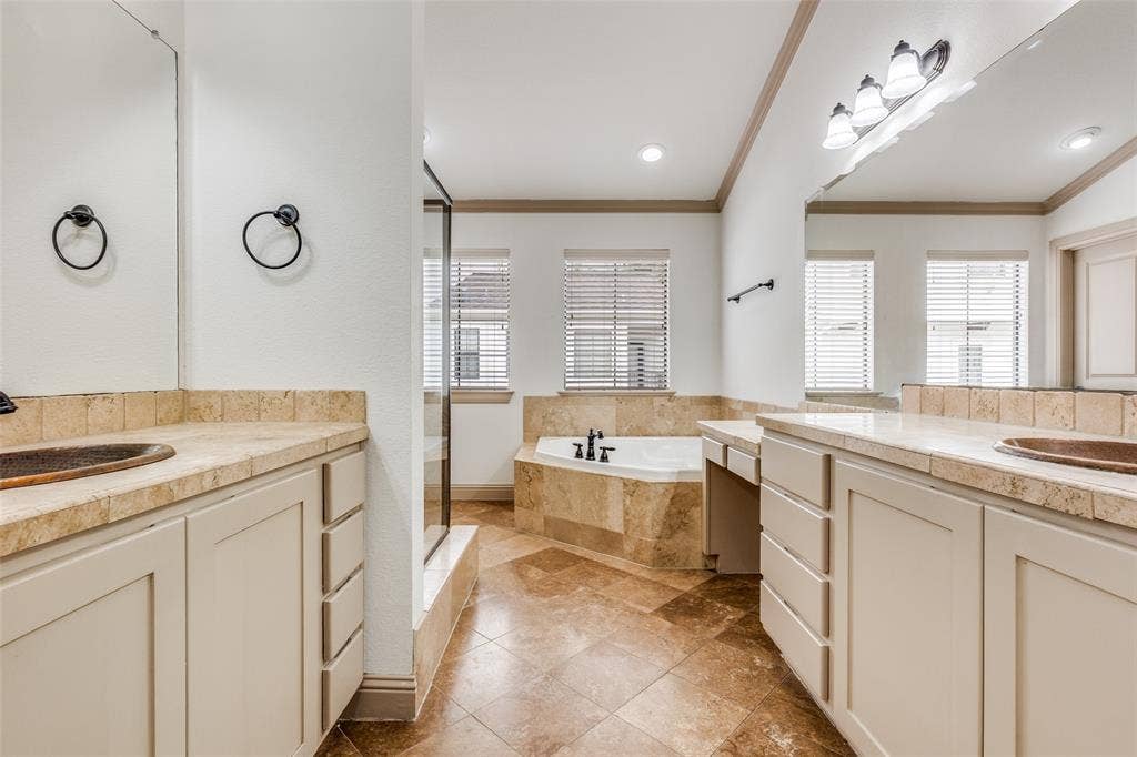 3038 Carmel Street, Dallas, TX 75204 3038 Carmel Street, Dallas, TX 75204