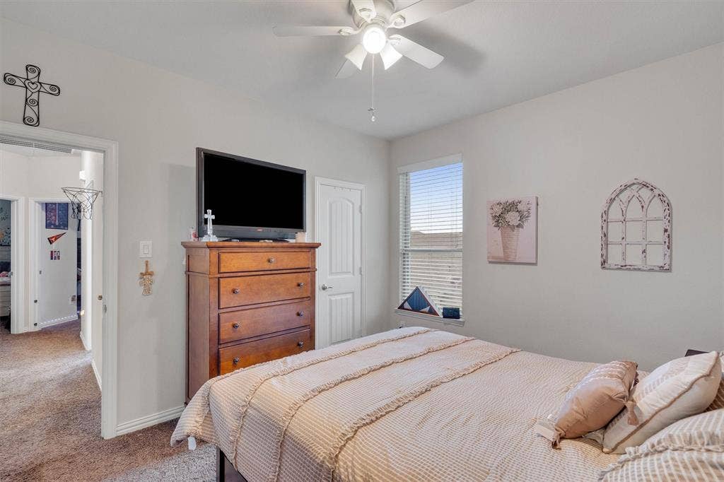 3233 Burgundy Lane, Midlothian, TX 76065 3233 Burgundy Lane, Midlothian, TX 76065