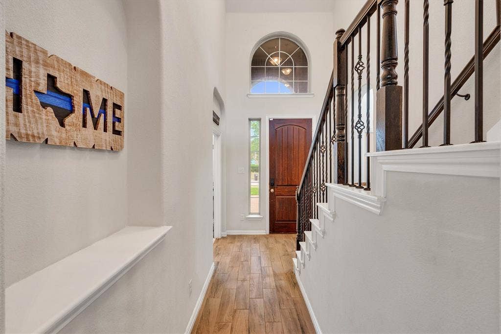 3233 Burgundy Lane, Midlothian, TX 76065 3233 Burgundy Lane, Midlothian, TX 76065