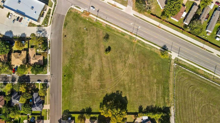 Property photo for 5200 E McKinney Street, Denton, TX