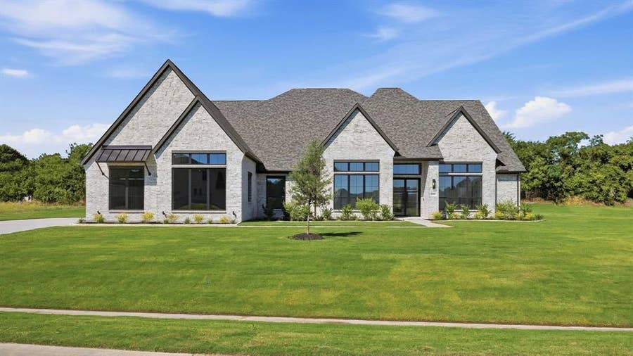 Property photo for 1100 Chariot Lane, Lucas, TX