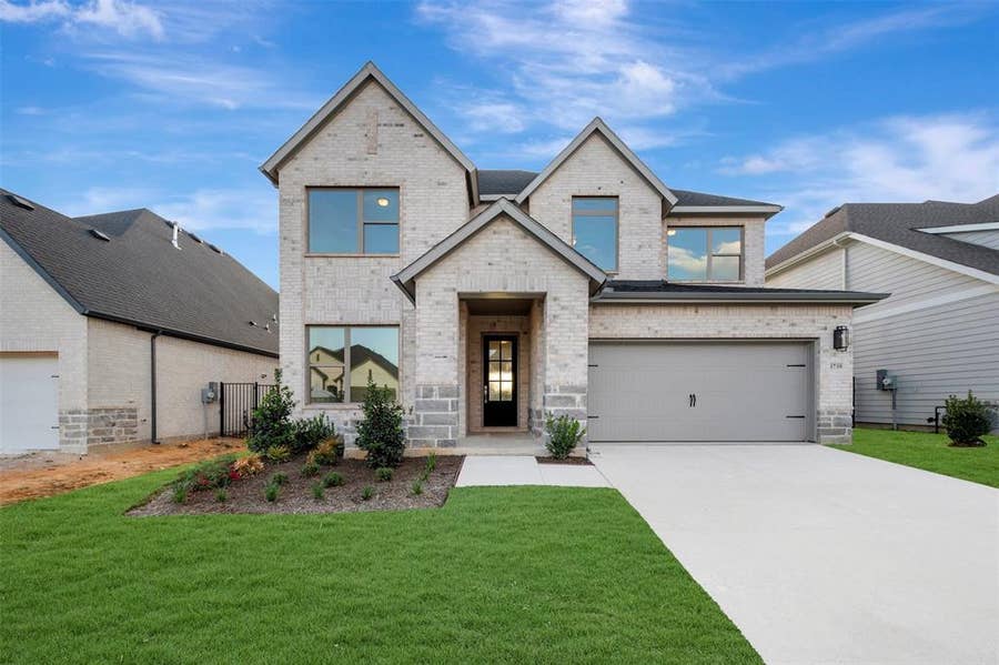 Property photo for 3739 Bermuda Grass Way, Venus, TX