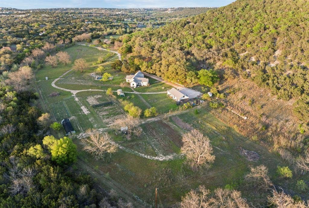 18405 Angel Valley Drive, Leander, TX 78641 18405 Angel Valley Drive, Leander, TX 78641