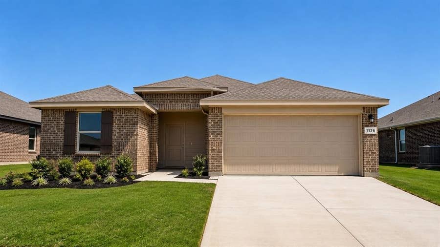 Property photo for 1136 BELHAVEN Street, Granbury, TX