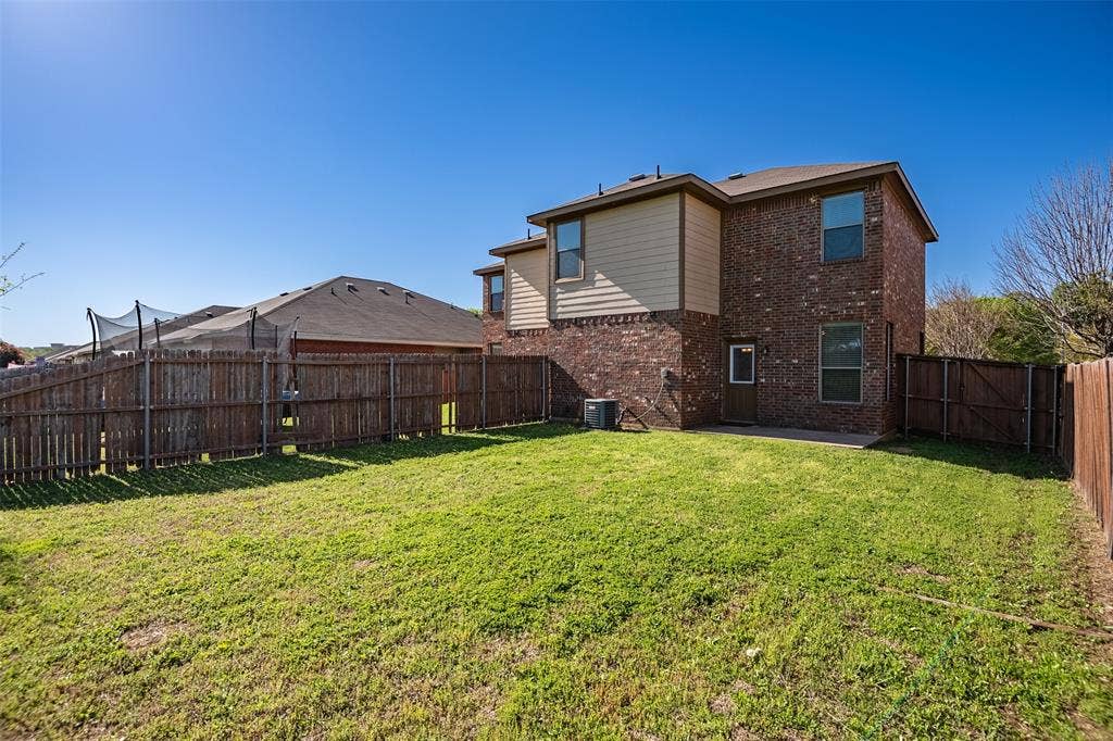 1426 Piedmont Drive, Mansfield, TX 76063 1426 Piedmont Drive, Mansfield, TX 76063