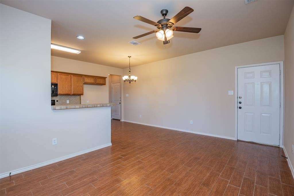 1426 Piedmont Drive, Mansfield, TX 76063 1426 Piedmont Drive, Mansfield, TX 76063