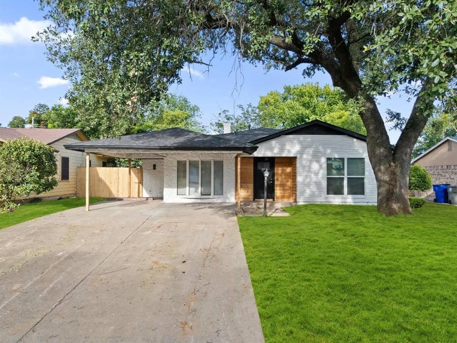 Property photo for 12436 Oberlin Drive, Dallas, TX