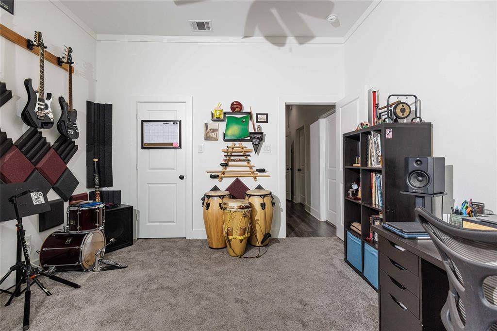 3231 Fairview Avenue, Dallas, TX 75223 3231 Fairview Avenue, Dallas, TX 75223