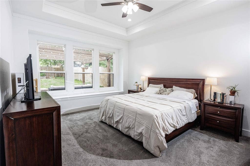 3231 Fairview Avenue, Dallas, TX 75223 3231 Fairview Avenue, Dallas, TX 75223