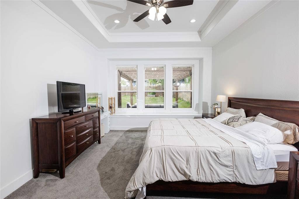 3231 Fairview Avenue, Dallas, TX 75223 3231 Fairview Avenue, Dallas, TX 75223