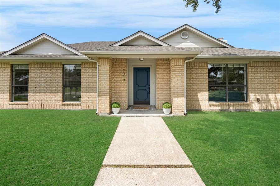 Property photo for 7017 Seascape Drive, Rowlett, TX
