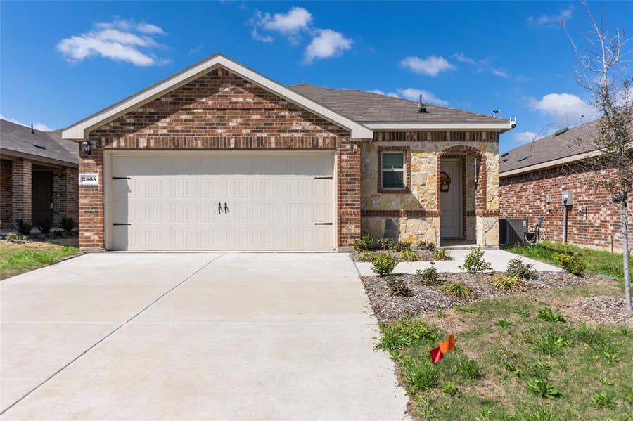 Property photo for 2008 Bailer Way, Royse City, TX
