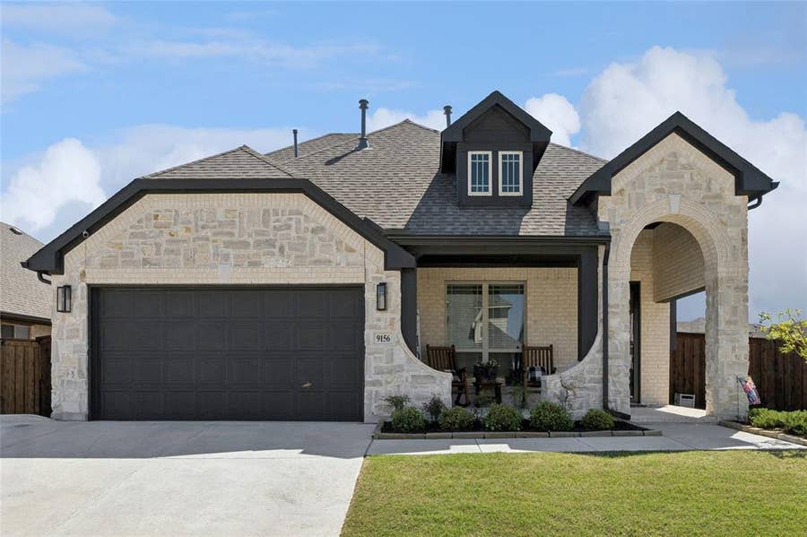 Property photo for 9156 Rock Nettle Drive, Fort Worth, TX