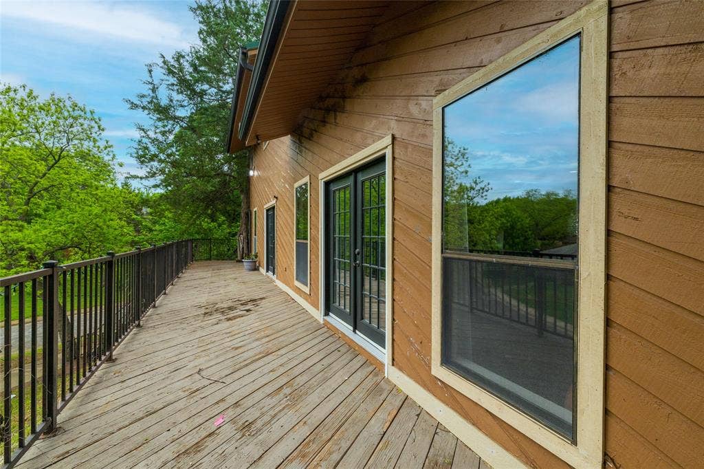821 Cherlynne Drive, Cedar Hill, TX 75104 821 Cherlynne Drive, Cedar Hill, TX 75104