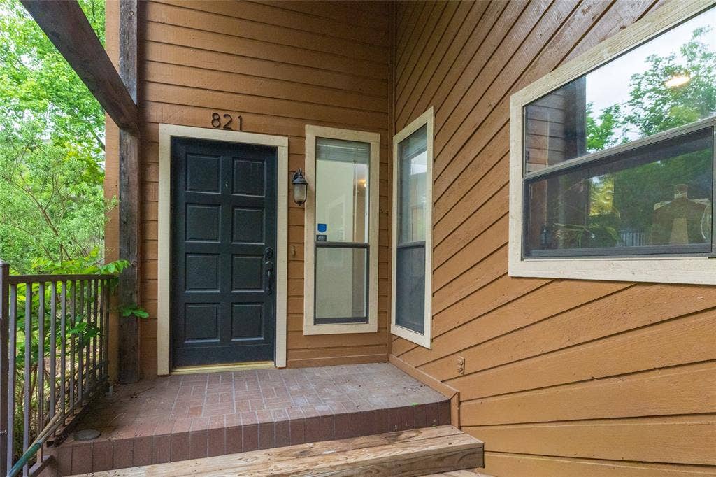 821 Cherlynne Drive, Cedar Hill, TX 75104 821 Cherlynne Drive, Cedar Hill, TX 75104