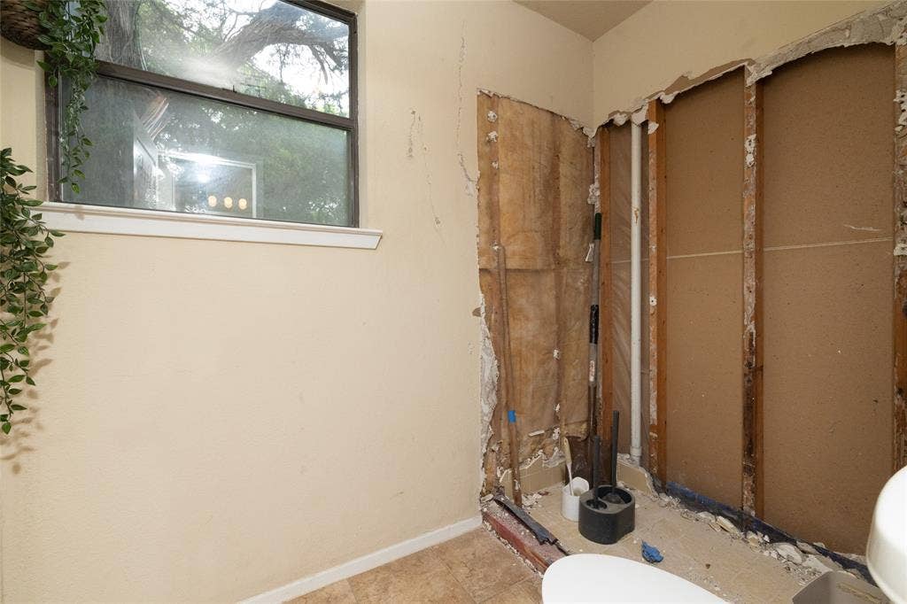821 Cherlynne Drive, Cedar Hill, TX 75104 821 Cherlynne Drive, Cedar Hill, TX 75104