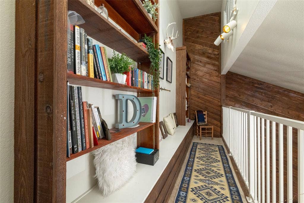 821 Cherlynne Drive, Cedar Hill, TX 75104 Upper Level, above living area.