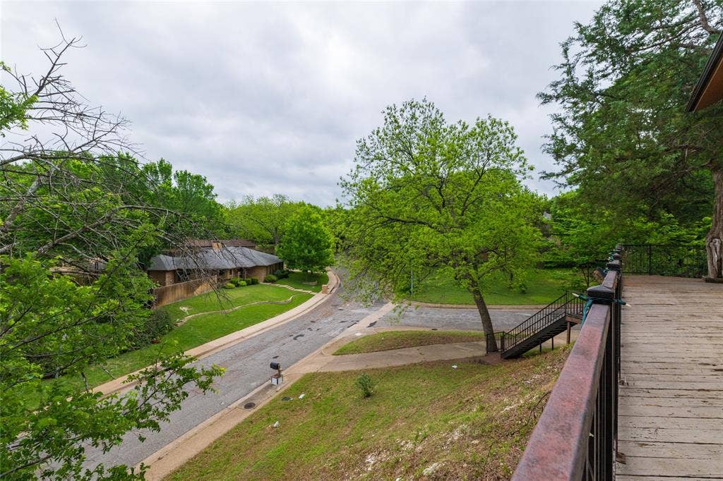 821 Cherlynne Drive, Cedar Hill, TX 75104 From one side of balcony