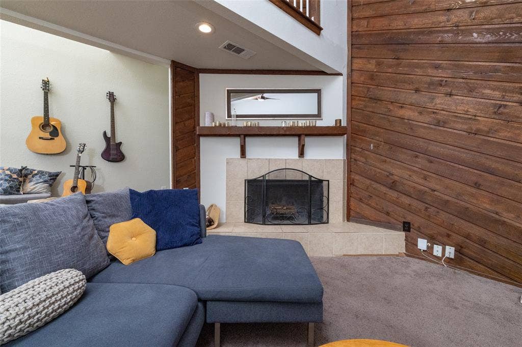 821 Cherlynne Drive, Cedar Hill, TX 75104 821 Cherlynne Drive, Cedar Hill, TX 75104