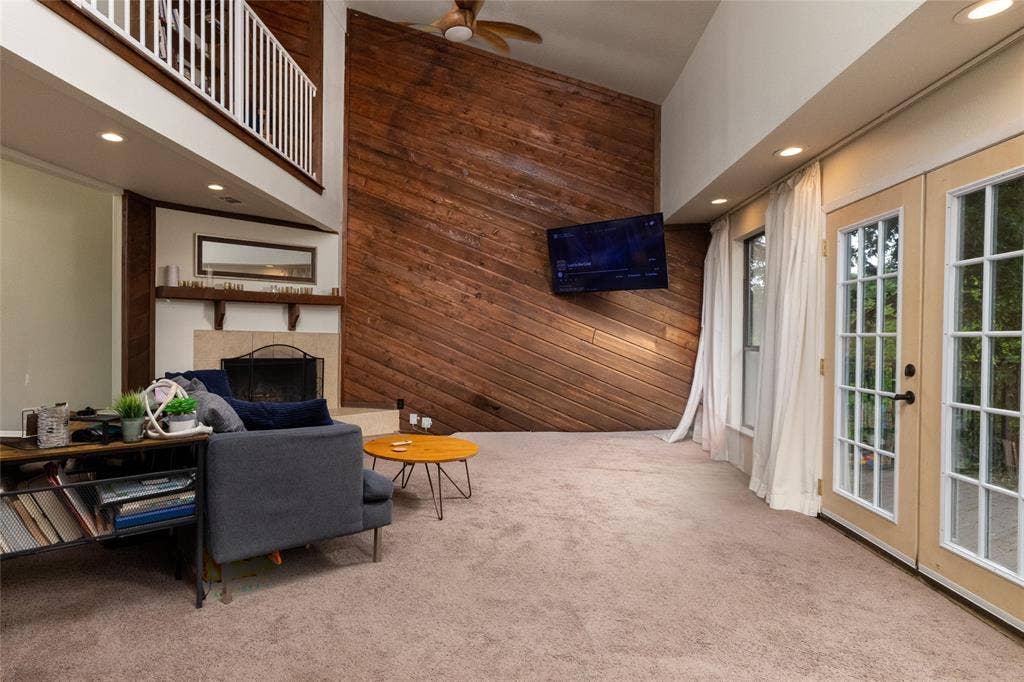 821 Cherlynne Drive, Cedar Hill, TX 75104 821 Cherlynne Drive, Cedar Hill, TX 75104