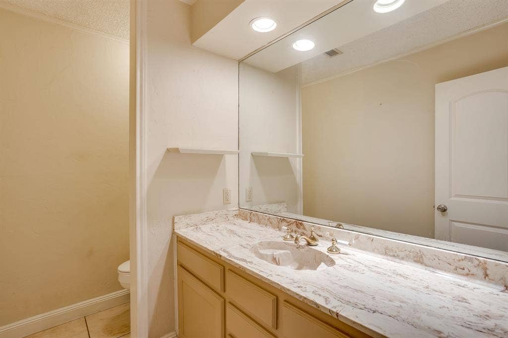 104 Wildwood Court, Azle, TX 76020 104 Wildwood Court, Azle, TX 76020