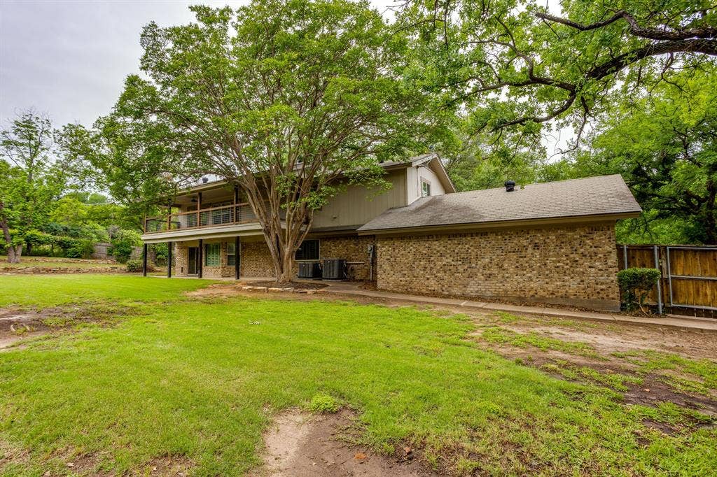 104 Wildwood Court, Azle, TX 76020 104 Wildwood Court, Azle, TX 76020