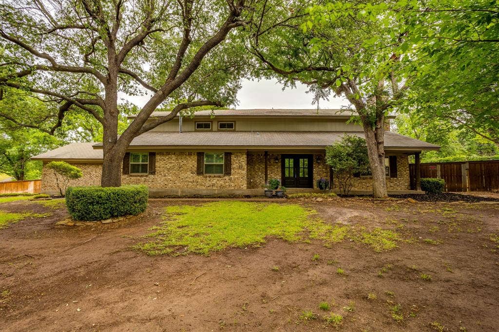 104 Wildwood Court, Azle, TX 76020 104 Wildwood Court, Azle, TX 76020